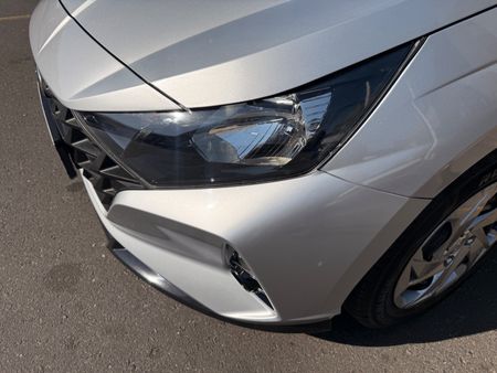 2022-Hyundai-i20-14-Motion-Auto_21