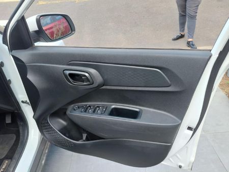2025-Hyundai-Exter-12-Premium-Auto_7