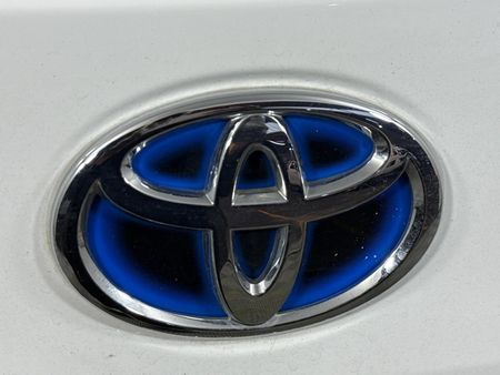 2025-Toyota-Corolla-Cross-18-XR-Hybrid_11