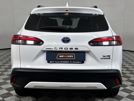 2025-Toyota-Corolla-Cross-18-XR-Hybrid_18