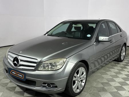 2011-Mercedes-Benz-C-Class-C-180-Avantgarde-Auto_0
