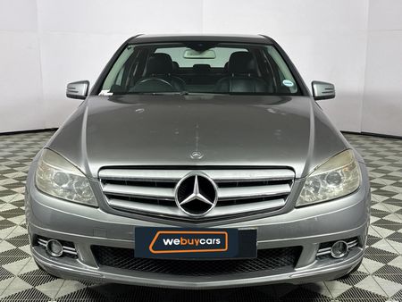 2011-Mercedes-Benz-C-Class-C-180-Avantgarde-Auto_14