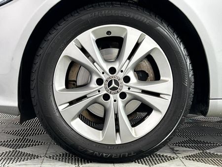2019-Mercedes-Benz-C-Class-C-180-Auto_4