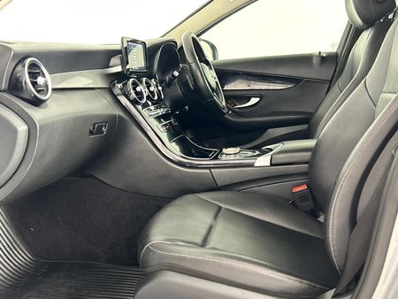 2019-Mercedes-Benz-C-Class-C-180-Auto_8