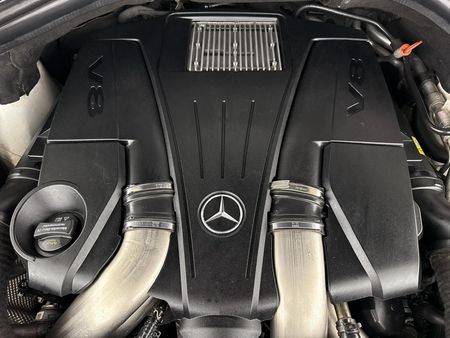 2015-Mercedes-Benz-GLE-500-4Matic_11