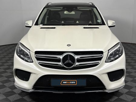 2015-Mercedes-Benz-GLE-500-4Matic_13