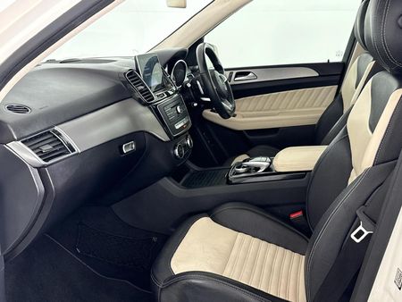 2015-Mercedes-Benz-GLE-500-4Matic_8