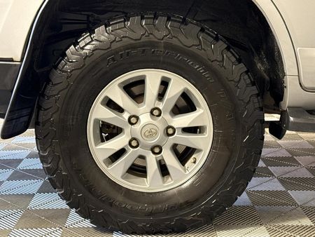 2014-Toyota-Land-Cruiser-200-45-D-V8-VX-Auto_6