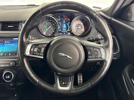 2019-Jaguar-E-Pace-D240-20D-S-177kW_11