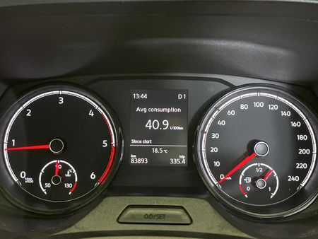 2021-Volkswagen-Kombi-T61-20-TDI-110kW-Auto-Trendline_2