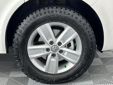 2021-Volkswagen-Kombi-T61-20-TDI-110kW-Auto-Trendline_5