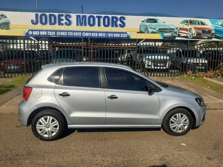 2018-Volkswagen-Polo-Vivo-14-Trendline-5-dr_6