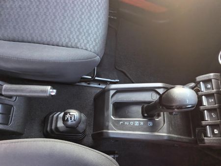 2024-Suzuki-Jimny-15-GLX-AllGrip-5-Door-Auto_16