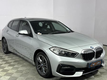 2021-BMW-1-Series-118i-Sport-Line_15