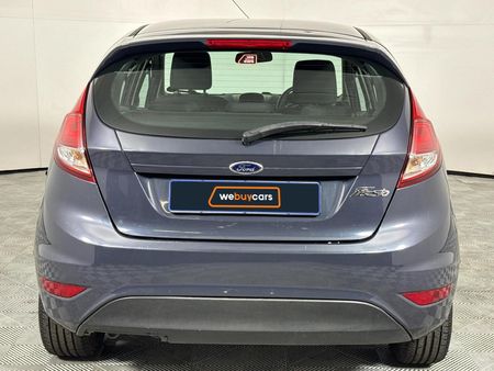 2015-Ford-Fiesta-14-Ambiente-5-dr_13
