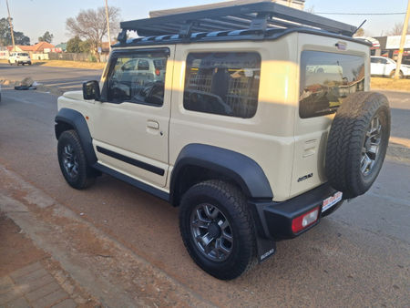 2021-Suzuki-Jimny-15-GLX-Auto_5