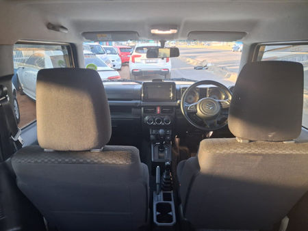 2021-Suzuki-Jimny-15-GLX-Auto_8