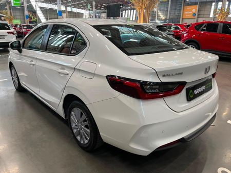 2024-Honda-Ballade-15-comfort-Auto_4