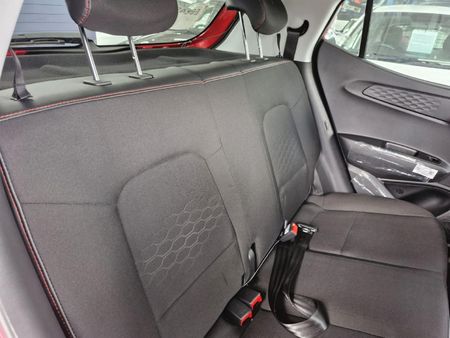 2023-Hyundai-Grand-i10-10-Motion_9