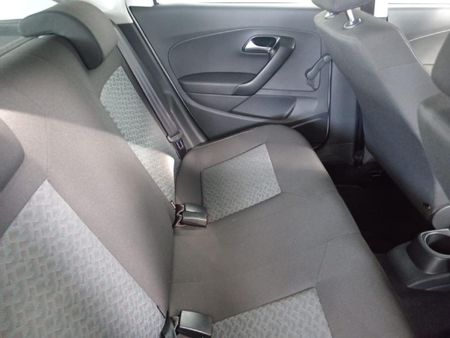 2026-Volkswagen-Polo-Vivo-14-Life_6