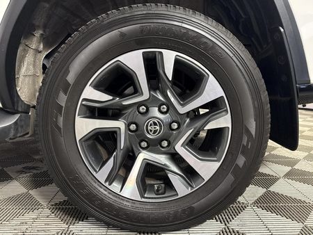 2024-Toyota-Fortuner-24-GD-6-4x4-Auto_6