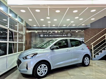 2023-Hyundai-Grand-i10-10-Motion_0