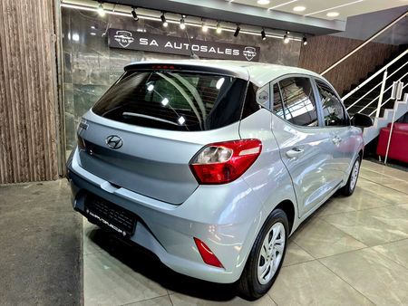 2023-Hyundai-Grand-i10-10-Motion_14