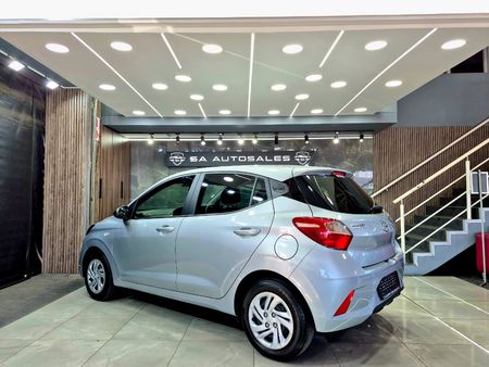 2023-Hyundai-Grand-i10-10-Motion_1