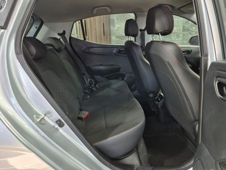 2023-Hyundai-Grand-i10-10-Motion_22