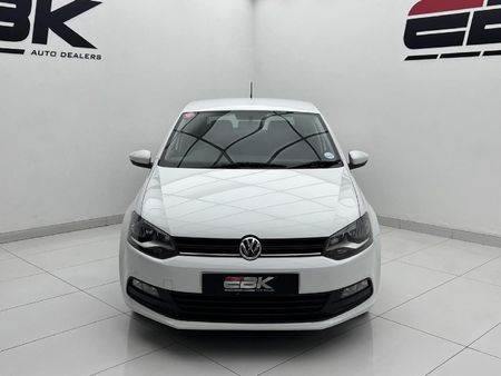 2020-Volkswagen-Polo-Vivo-14-Comfortline-5-dr_1