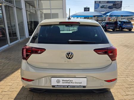 2025-Volkswagen-Polo-10-TSI_3