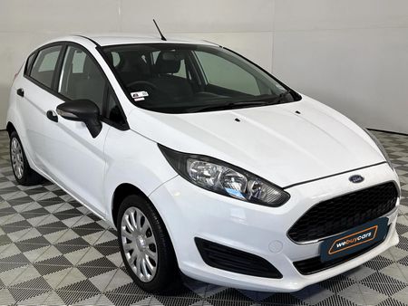 2017-Ford-Fiesta-10-EcoBoost-Ambiente-Auto-5-dr_15