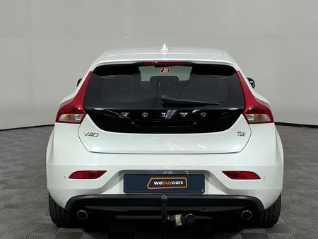 2014-Volvo-V40-T4-Excel-Auto_17