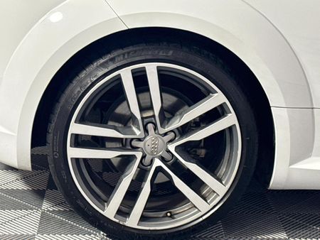 2017-Audi-TT-Coupe-20-TFSI-Auto-45-TFSI_5