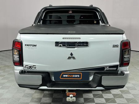2020-Mitsubishi-Triton-24-Di-Dc-Xtreme-4x4-Auto-Double-Cab_13