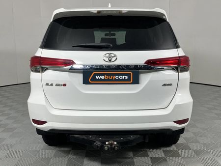 2019-Toyota-Fortuner-24-GD-6-4x4-Auto_14