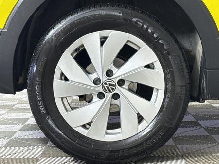 2025-Volkswagen-T-Cross-10-TSI-Life-Auto_7