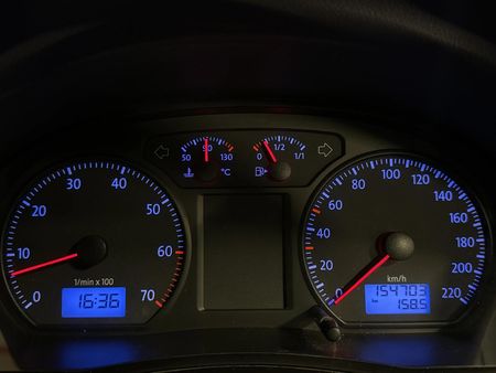 2014-Volkswagen-Polo-Vivo-16-Trendline-5-dr_2