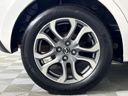 2017-Mazda-2-15-Individual-5-dr-Auto_6
