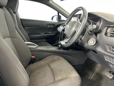 2018-Toyota-C-HR-12T-Plus-Auto_9