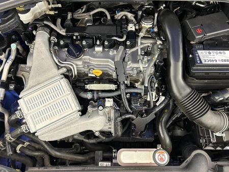2018-Toyota-C-HR-12T-Plus-Auto_13