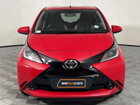 2017-Toyota-Aygo-10-5-dr_14
