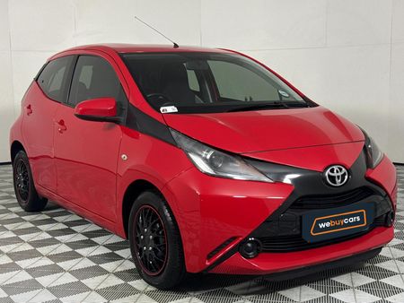 2017-Toyota-Aygo-10-5-dr_15