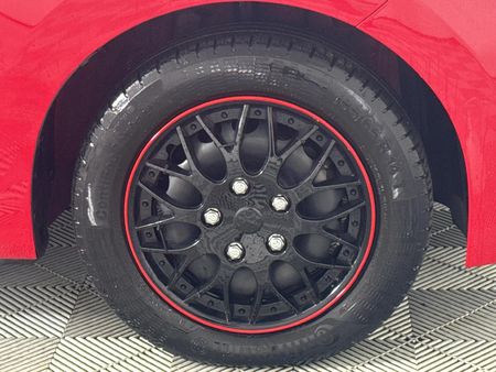 2017-Toyota-Aygo-10-5-dr_4