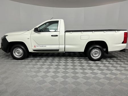 2025-Mitsubishi-Triton-24DI-GL-Single-Cab_15