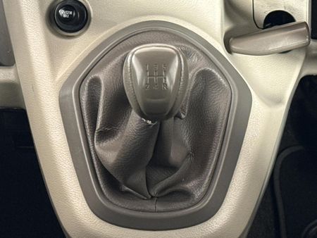 2016-Datsun-Go-12-Lux_10