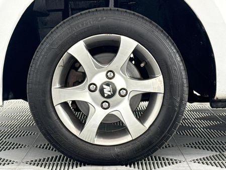 2016-Datsun-Go-12-Lux_4