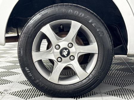 2016-Datsun-Go-12-Lux_7