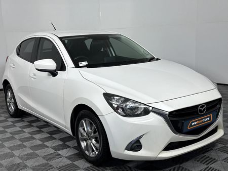 2017-Mazda-2-15-Individual-5-dr_15