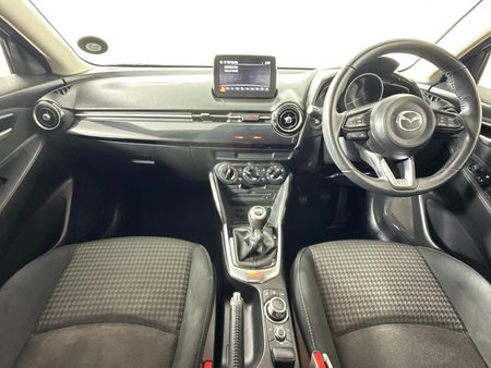 2017-Mazda-2-15-Individual-5-dr_1